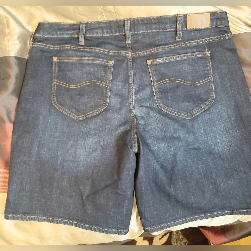 EUC Lee mom shorts, sz 22